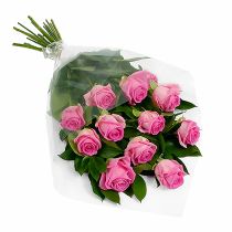 Pink roses bouquet